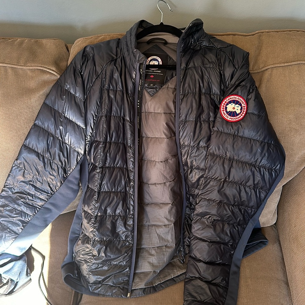 men’s canada goose in good condition